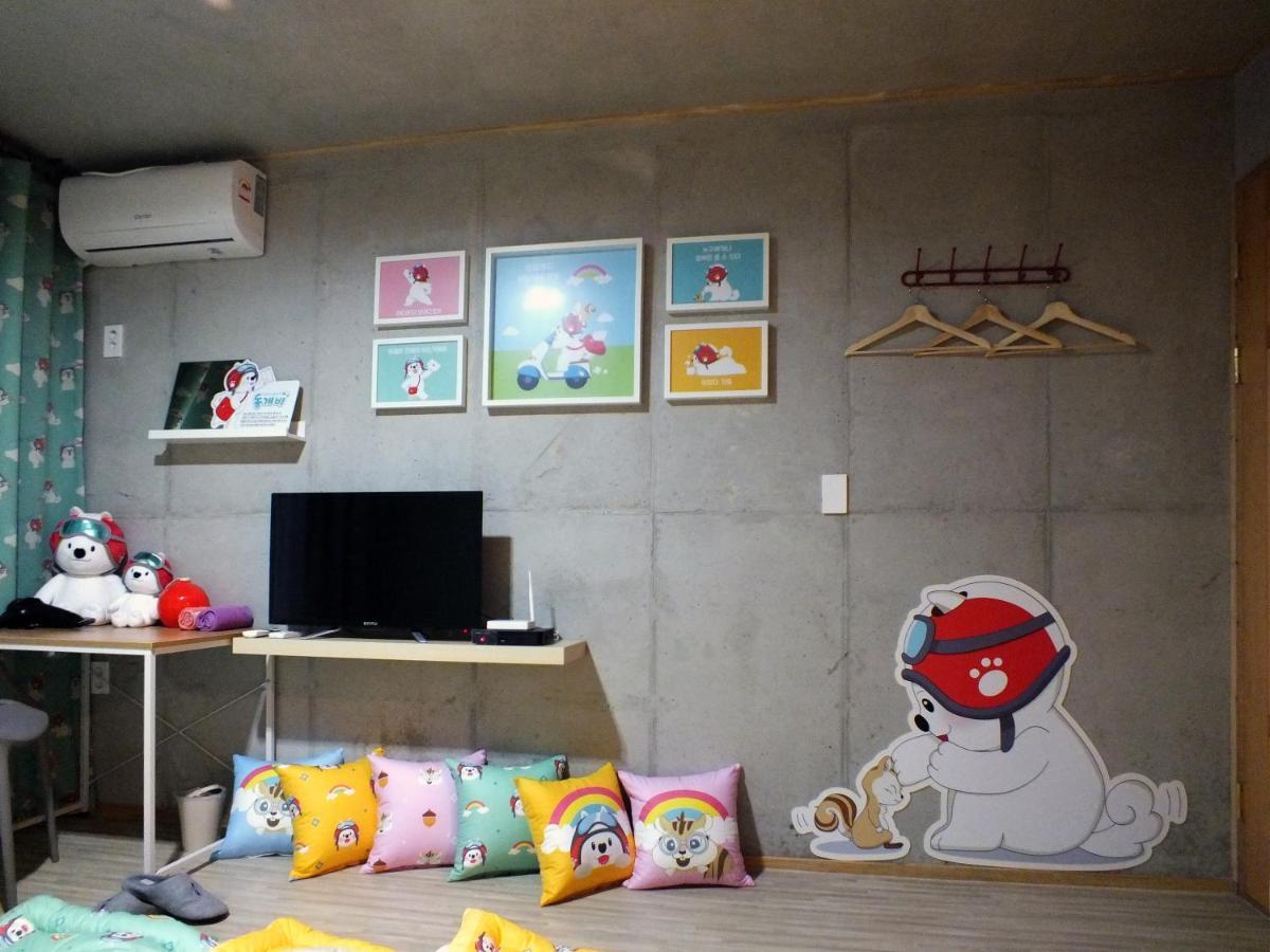 Gwangju Metropolitan City Ariene Guesthouse מראה חיצוני תמונה